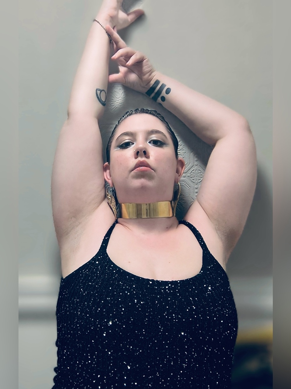 Céline Leather & Gold Collar & Windsor Gown Photoshoot - Picture 5 of 12